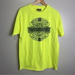 Harley-Davidson Neon Yellow
Graphic Tee Whiskey Row Prescott AZ Medium EUC